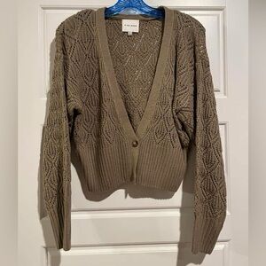 Taupe cropped sweater
